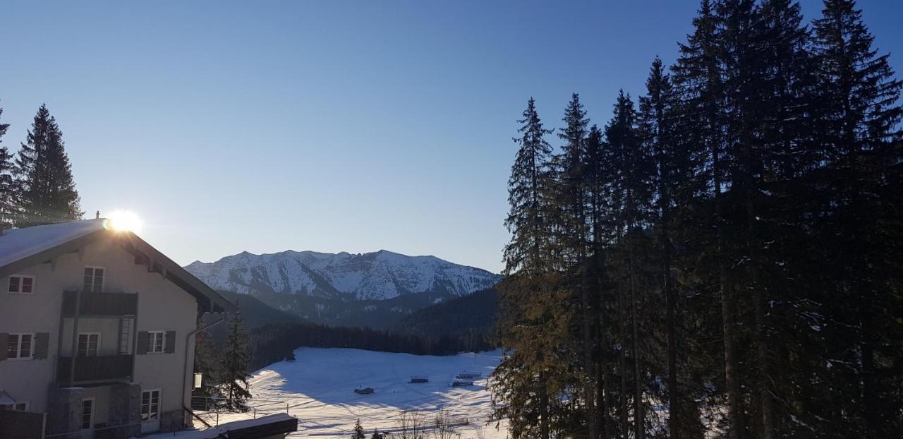 Spitzing Lodge Ferienwohnungen - Wanderparadies In Den Bergen Spitzingsee Exterior photo