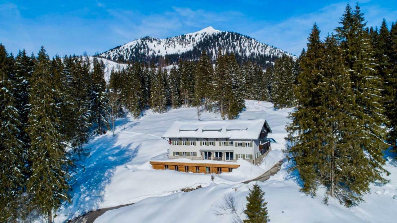 Spitzing Lodge Ferienwohnungen - Wanderparadies In Den Bergen Spitzingsee Exterior photo